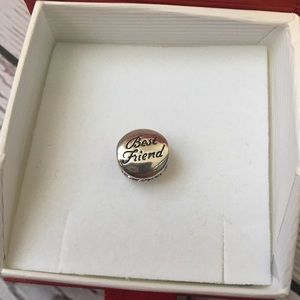 ‘Best Friend’ Charm 🌺